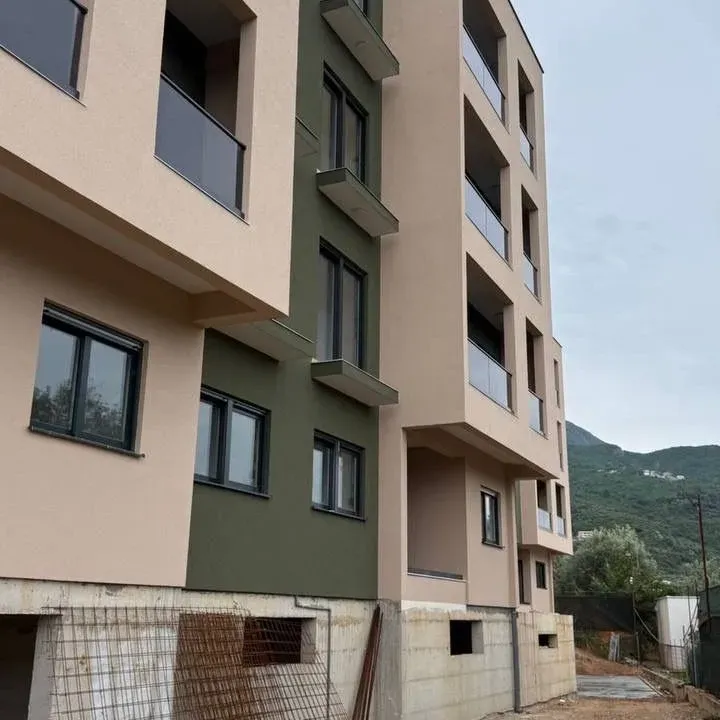 Sale, one bedroom apartment, 51m², Stari Bar, Bar