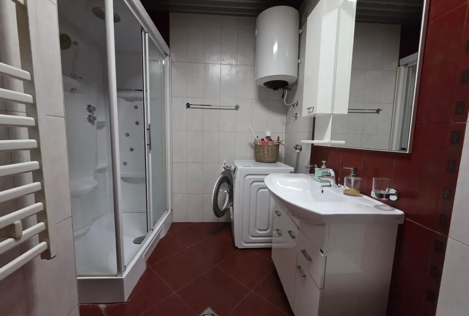 Izdavanje, dvosoban stan, 71m², Preko Morače, Podgorica