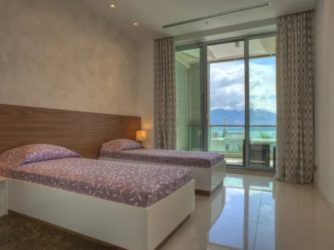 Prodaja, dvosoban stan, 95m², Budva, Crna Gora - image 7