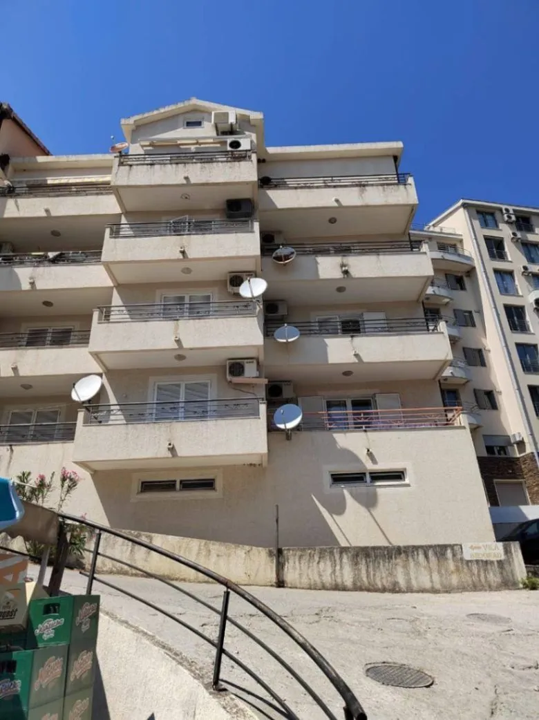 Prodaja, jednosoban stan, 40m², Bečići, Budva