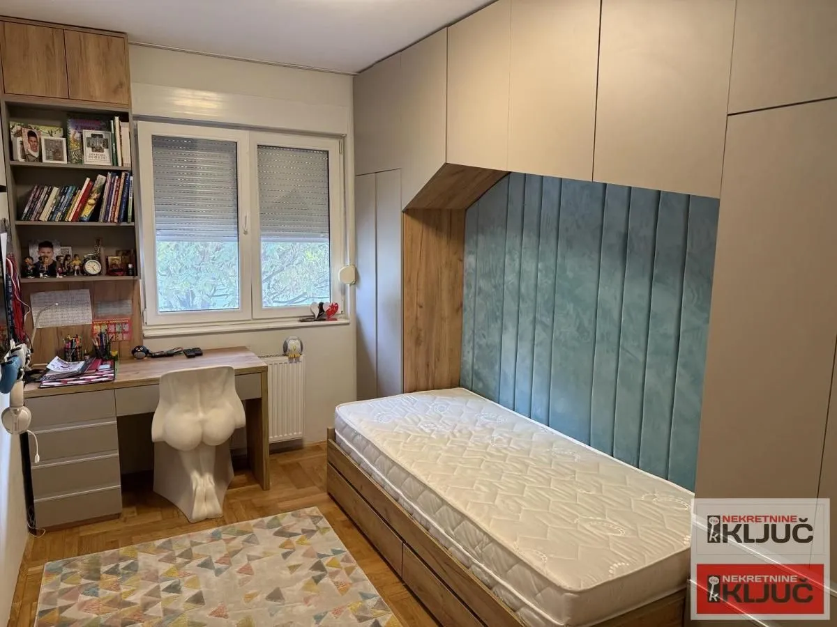 Prodaja, trosoban stan, 67m², Grbavica, Novi Sad Sve Podlokacije