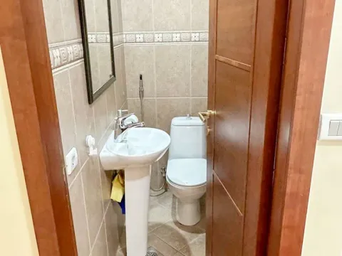 Prodaja, kuća, 211m², Gorica C, Podgorica - image 8