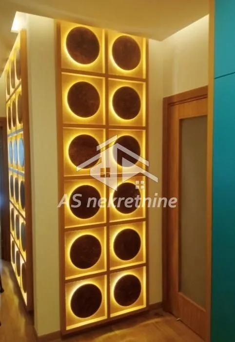 Rent, apartment, 240m², Savski Venac, Beograd