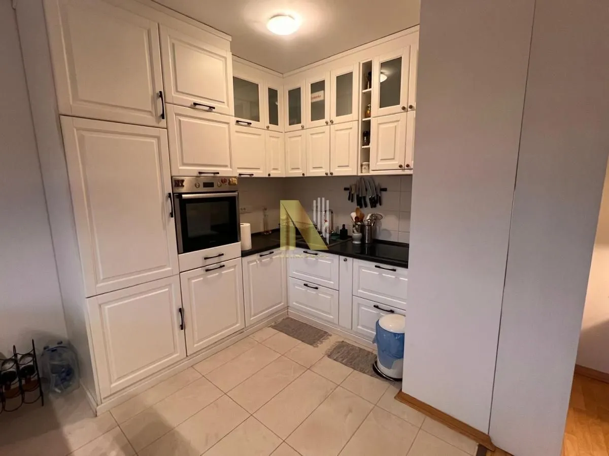 Prodaja, dvosoban stan, 89m², Stari grad, Novi Sad