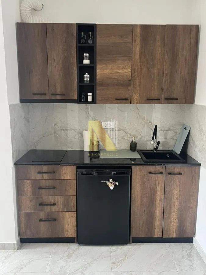 Rent, office space, 350m², Petrovaradin, Novi Sad