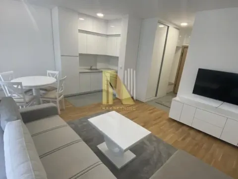 Izdavanje, garsonjera, 31m², Adamovićevo Naselje, Novi Sad Sve Podlokacije - image 2