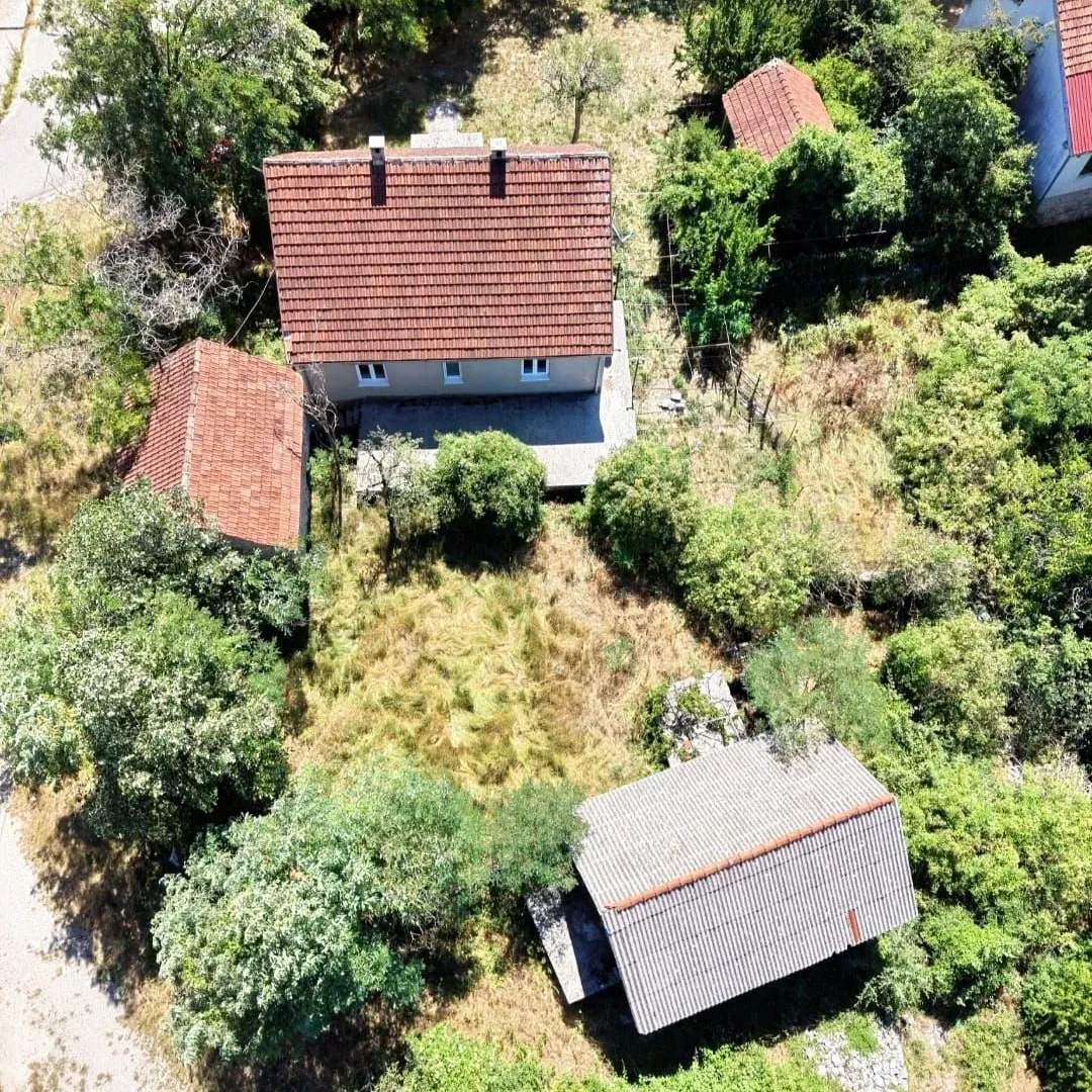 Prodaja, kuća, 98m², Centar, Nikšić