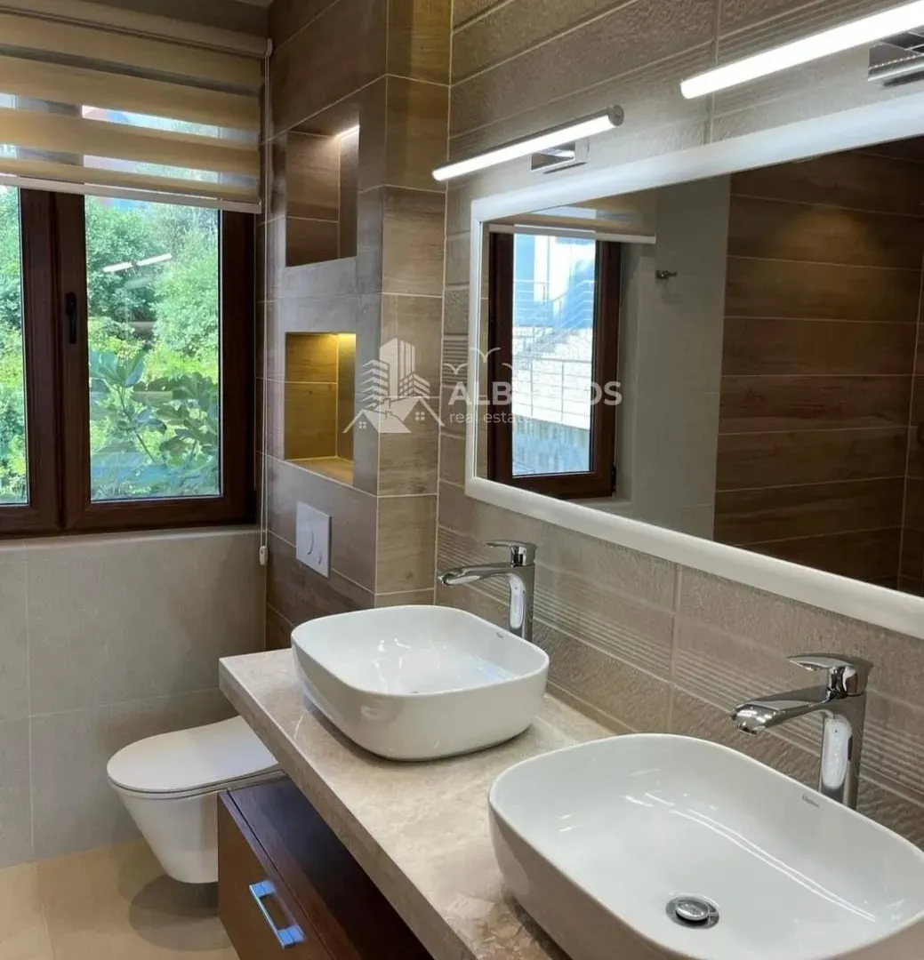 Sale, house, 240m², Bar, Crna Gora