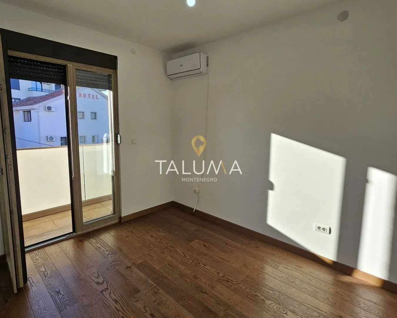 Rent, two bedroom apartment, 56m², City Kvart, Podgorica