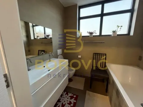 Prodaja, kuća, 580m², Sopot, Beograd - image 17