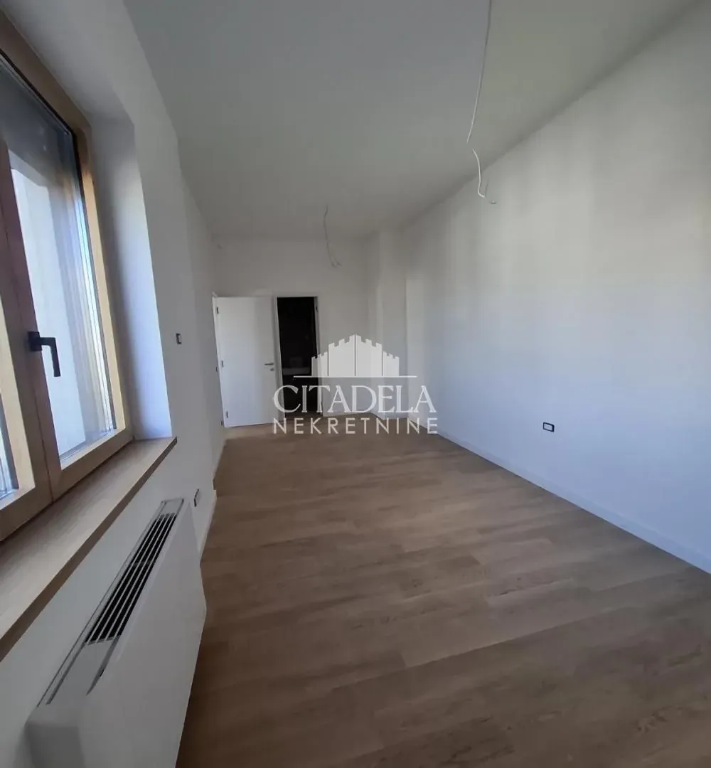 Sale, four bedroom apartment, 125m², Čukarica, Beograd