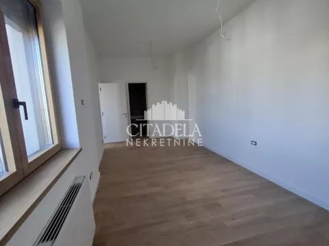 Sale, four bedroom apartment, 125m², Banovo Brdo, Beograd - image 3