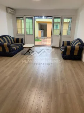 Prodaja, kuća, 100m², Stara Varoš, Podgorica - image 11