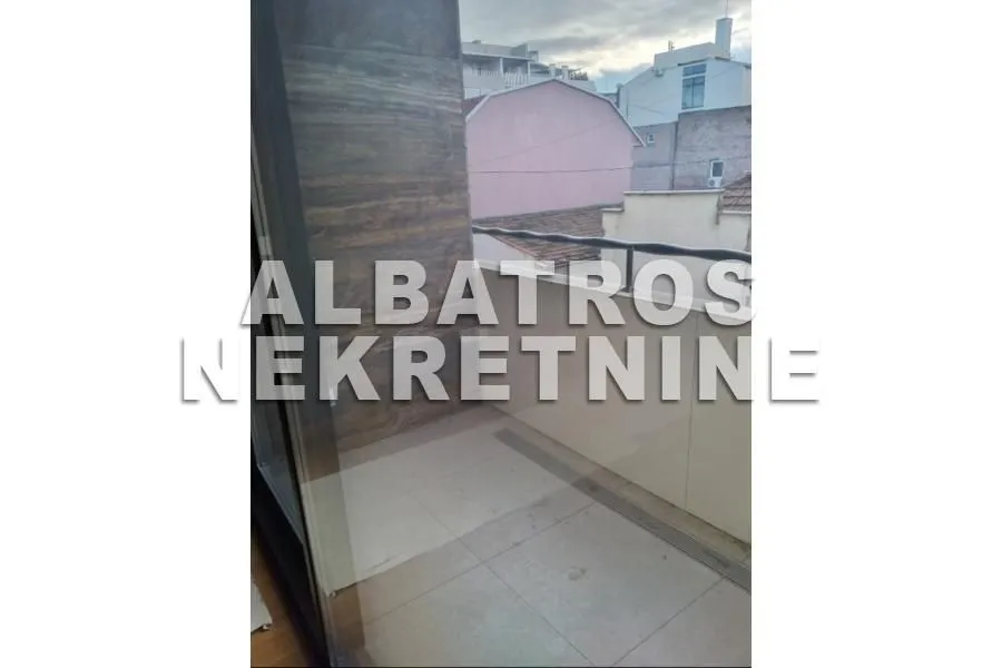 Izdavanje, dvosoban stan, 61m², Stari Grad, Beograd