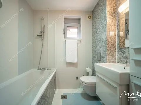 Sale, house, 484m², Stoliv, Kotor - image 18