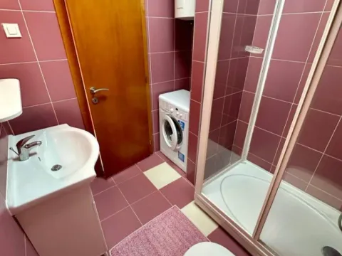 Sale, two bedroom apartment, 81m², Petrovac, Budva - image 2