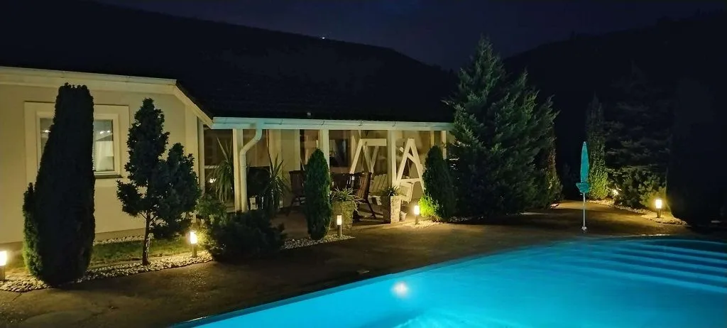 Prodaja, kuća, 277m², Bački Petrovac, Novi Sad