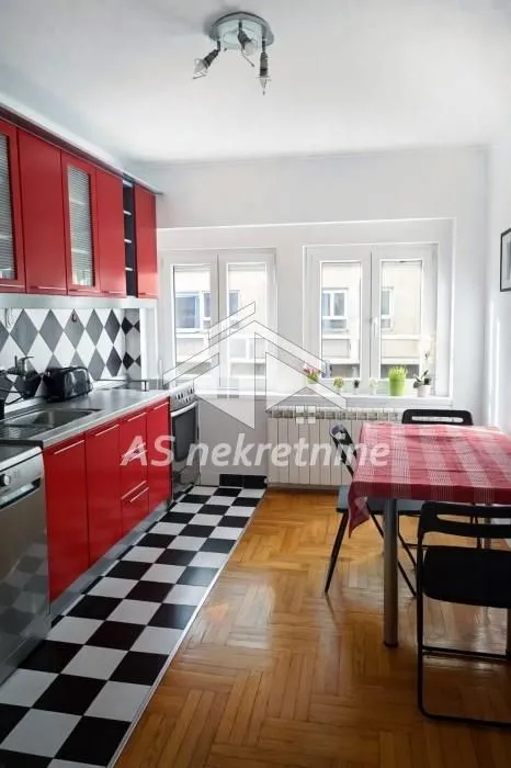 Rent, two bedroom apartment, 50m², Stari Grad, Beograd