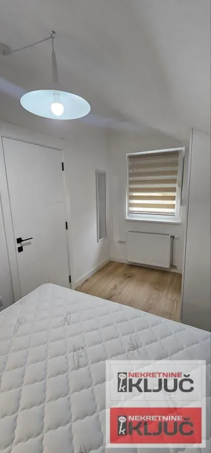 Izdavanje, stan, 36m², Centar, Novi Sad