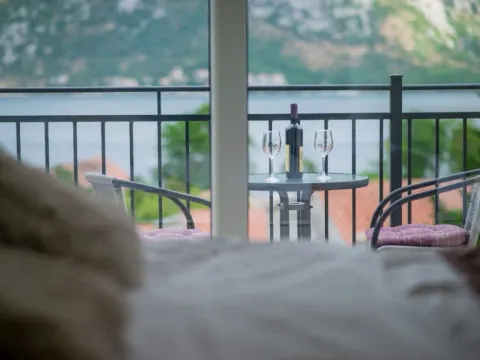 Sale, house, 240m², Donji Stoliv, Kotor - image 4