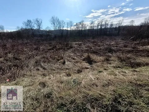 Zemljište in Mala Moštanica