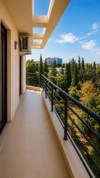 Prodaja, trosoban stan, 200m², Centar, Podgorica - image 17