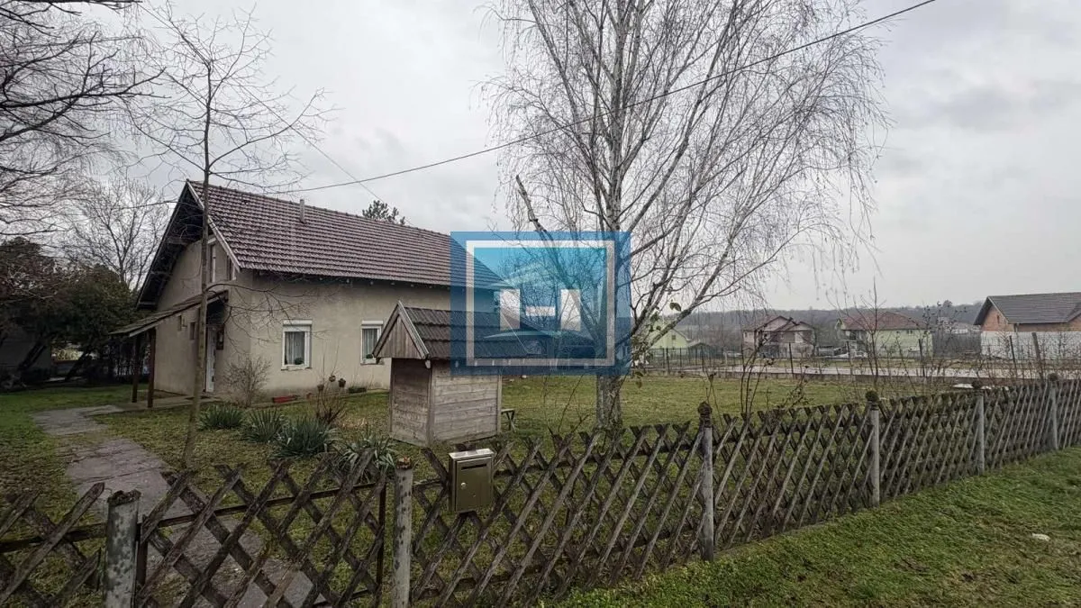 Prodaja, kuća, 131m², Vinorača, Jagodina