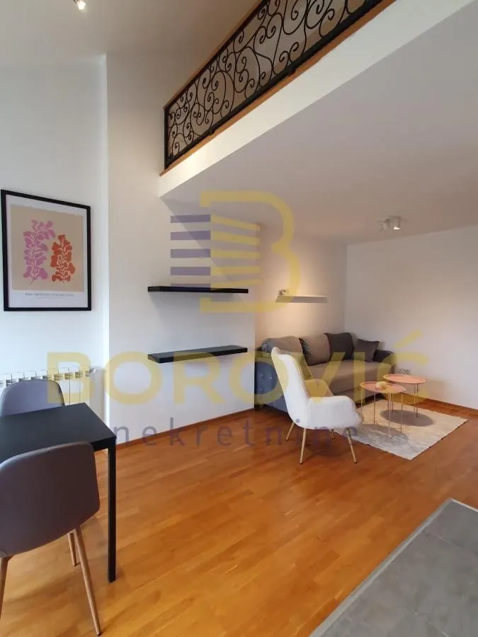 Sale, three bedroom apartment, 58m², Stari Grad, Beograd