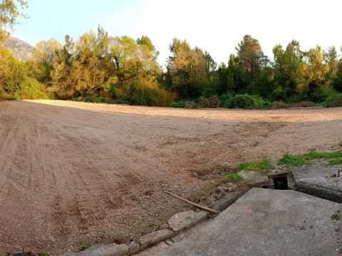 Rent, parking/garage, 600m², Tivat, Crna Gora - image 3