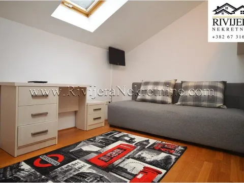 Sale, four bedroom apartment, 105m², Dobrota, Kotor - image 9