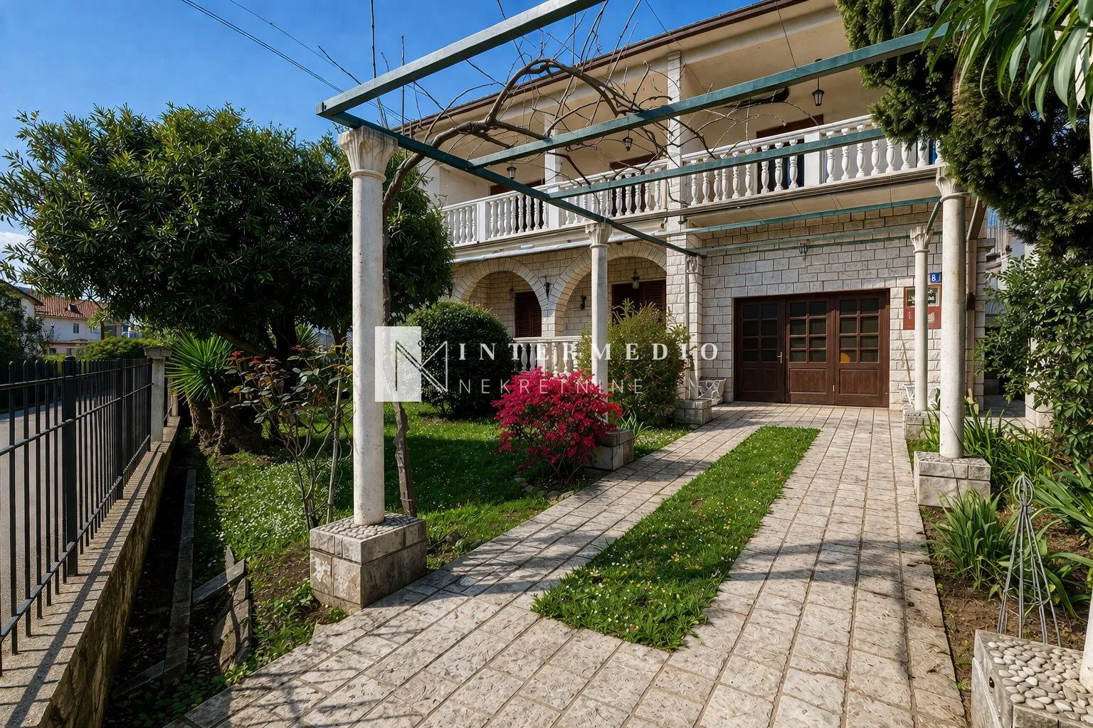 Prodaja, kuća, 191m², Igalo, Herceg Novi