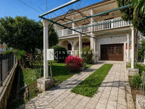 Prodaja, kuća, 191m², Igalo, Herceg Novi - image 8