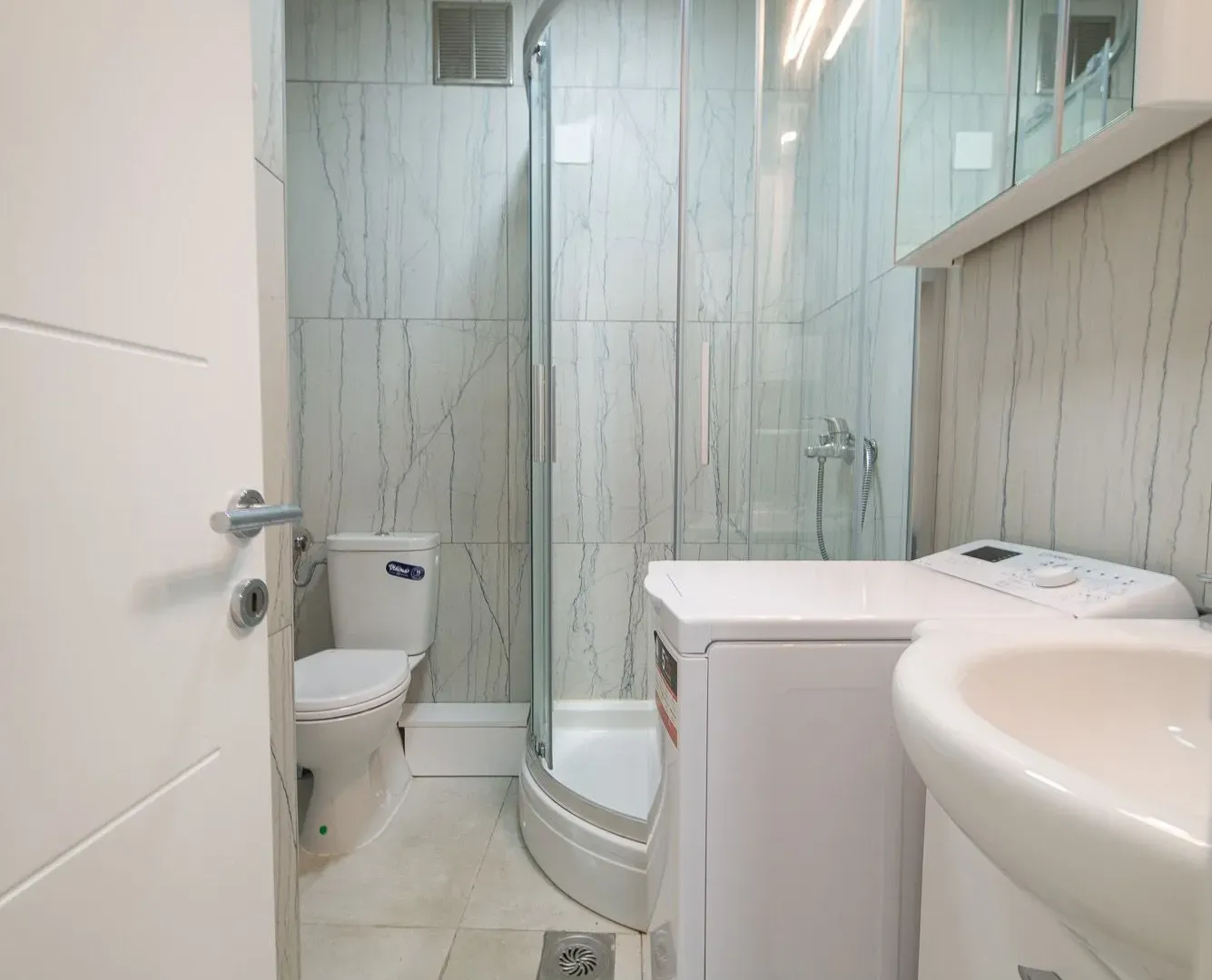 Rent, two bedroom apartment, 58m², Centar, Bar