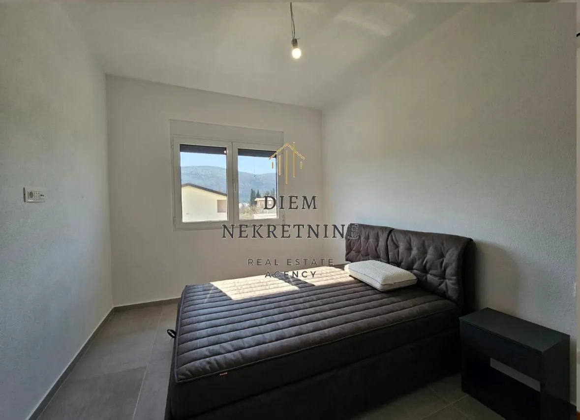 Izdavanje, dvosoban stan, 115m², Polje, Bar