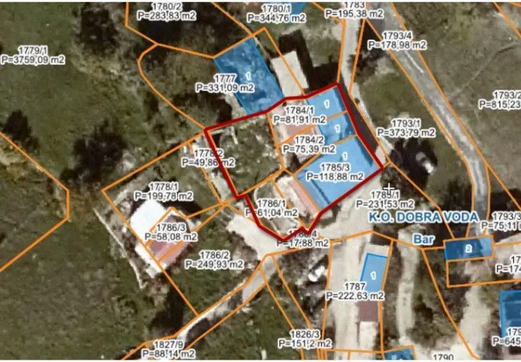Prodaja, kuća, 284m², Dobre Vode, Bar