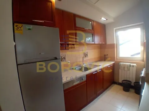 Rent, two bedroom apartment, 100m², Savski Venac, Beograd - image 9