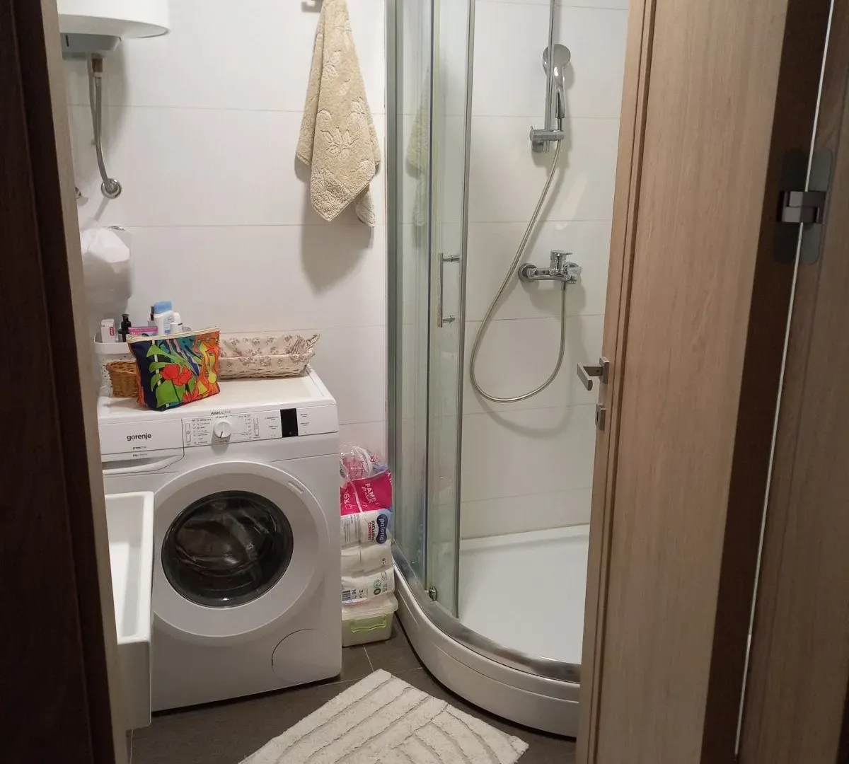 Izdavanje, stan, 30m², Master Kvart, Podgorica