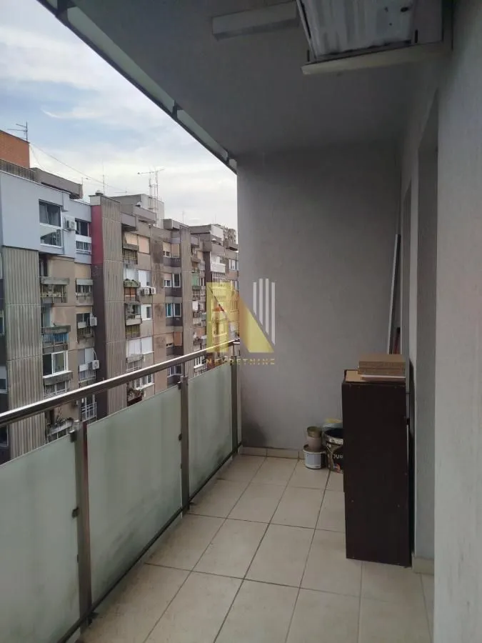 Izdavanje, dvosoban stan, 59m², Liman 3, Novi Sad Sve Podlokacije