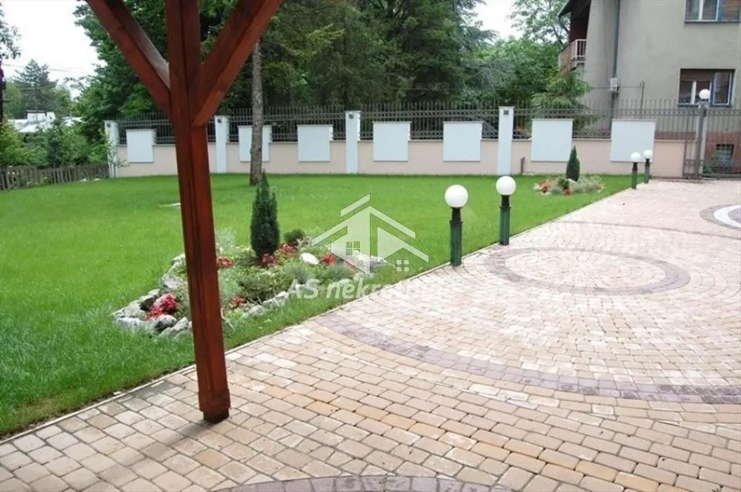 Rent, apartment, 250m², Savski Venac, Beograd