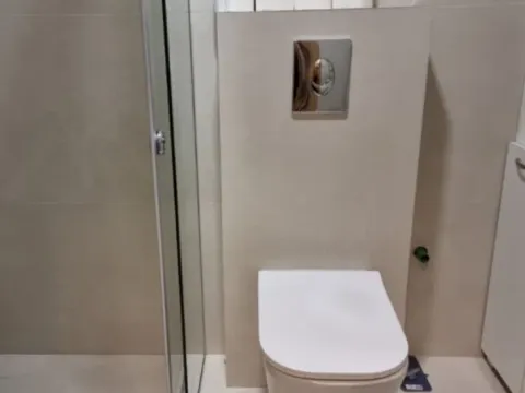 Izdavanje, jednosoban stan, 47m², City Kvart, Podgorica - image 13