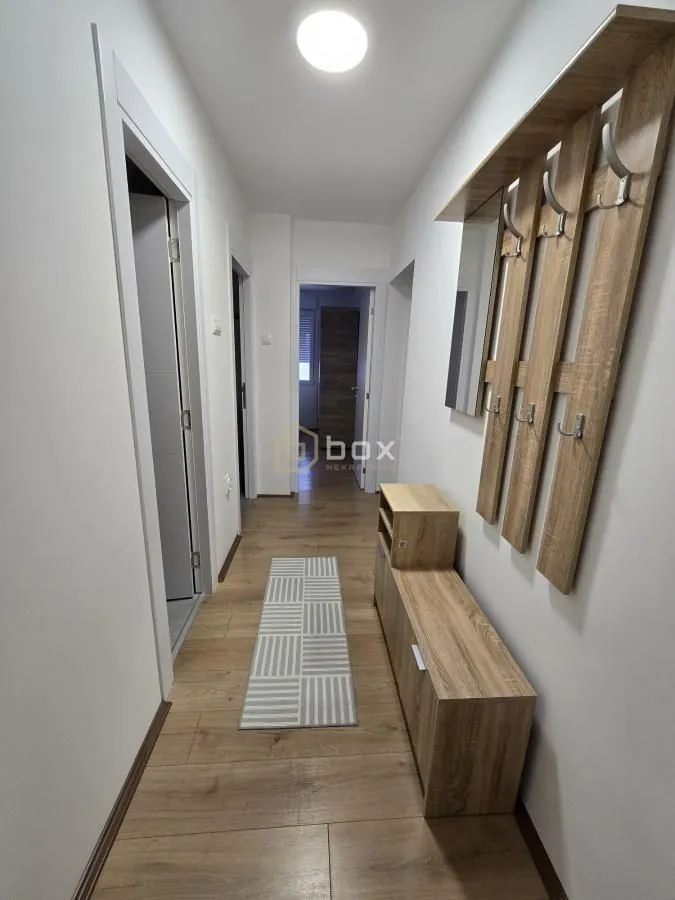 Izdavanje, dvosoban stan, 37m², Medijana, Niš
