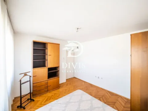 Sale, four bedroom apartment, 85m², Cvetni Trg, Vračar Sve Podlokacije - image 17