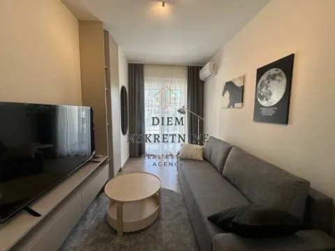 Rent, studio apartment, 25m², Tivat, Crna Gora - image 4