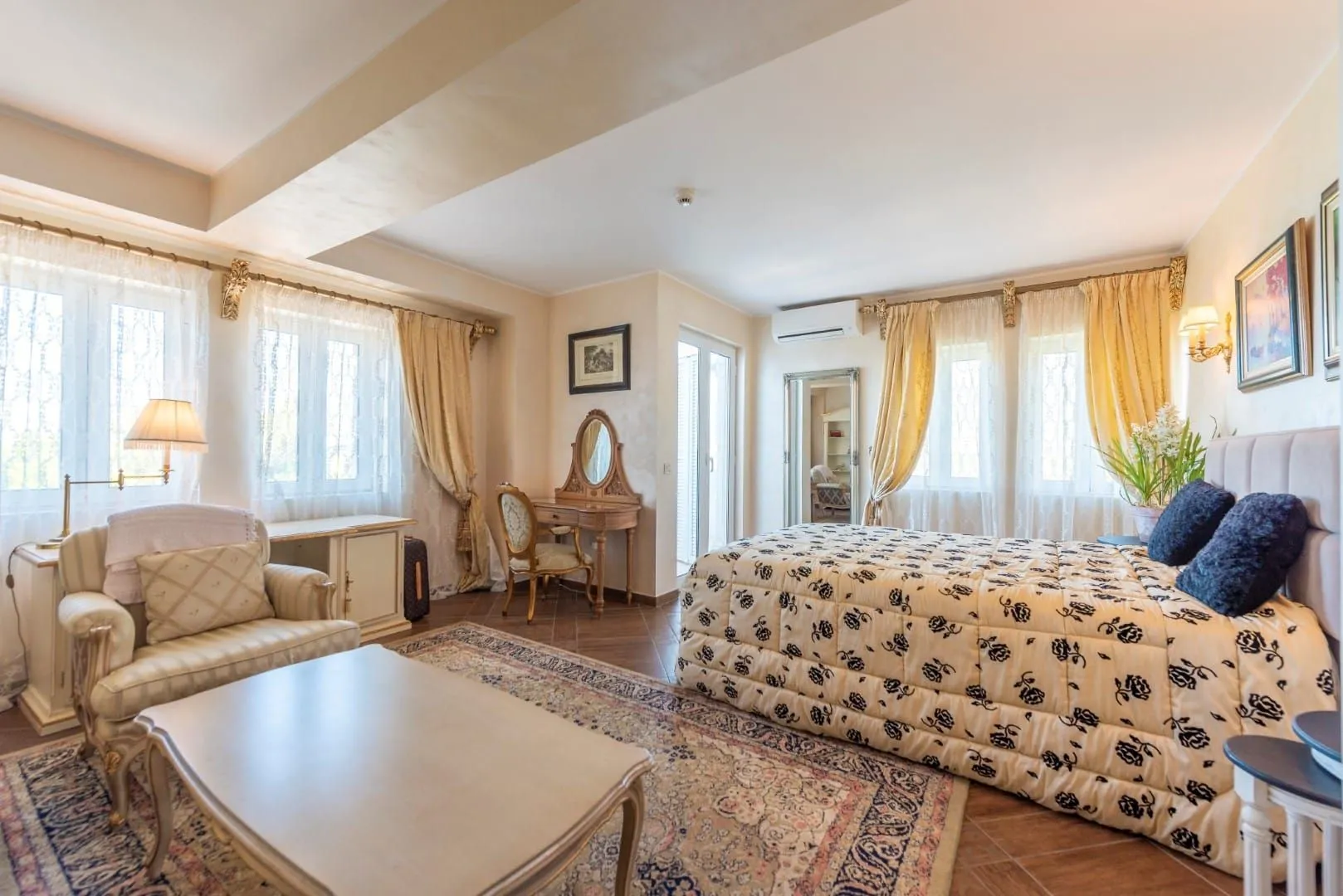 Sale, house, 485m², Sveti Stefan, Budva