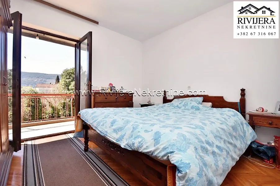 Prodaja, kuća, 280m², Igalo, Herceg Novi