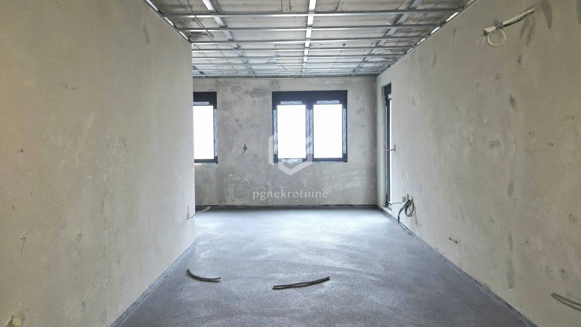 Prodaja, dvosoban stan, 77m², Podgorica, Crna Gora