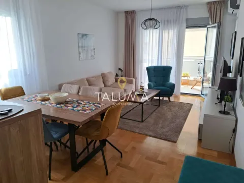 Prodaja, trosoban stan, 89m², Rozino, Budva - image 1