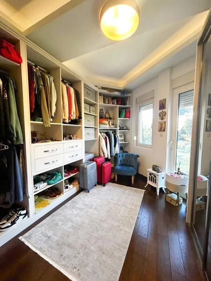 Sale, two bedroom apartment, 88m², Bečići, Budva