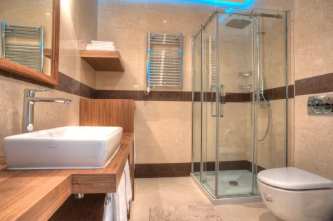 Izdavanje, dvosoban stan, 95m², Budva okolina, Budva - image 9