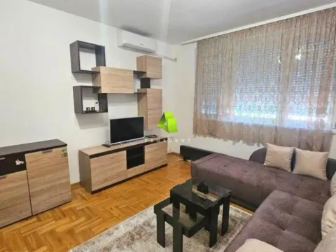 Rent, apartment, 40m², Pantelej, Niš - image 1